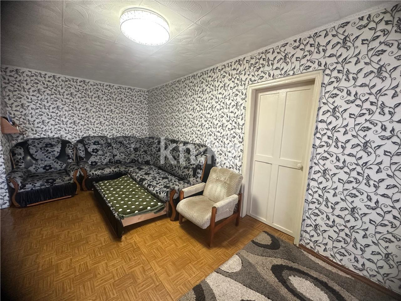 Продажа 2-комнатной квартиры, 41 м², ул. Зелинского - Продажа квартир в Караганде фото 1 из 8