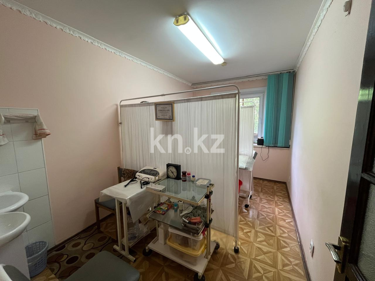 Продажа , 100 м², Строителей - Продажа жилой и коммерческой недвижимости в Карагандинской области фото 10 из 21