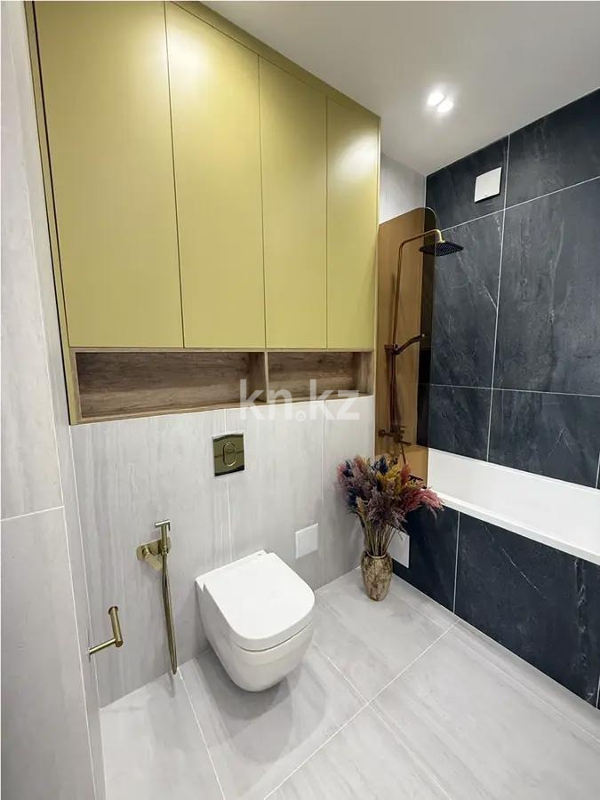 Продажа 3-комнатной квартиры, 108 м², ул. Е-899, дом  1/1 в Астане - фото 5