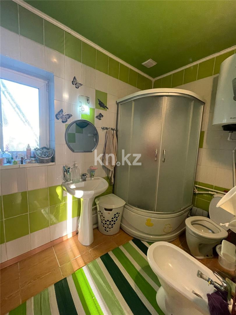 Продажа 3-комнатного дома, 68.3 м² - Продажа домов, коттеджей в Казахстане - страница 2 фото 9 из 32