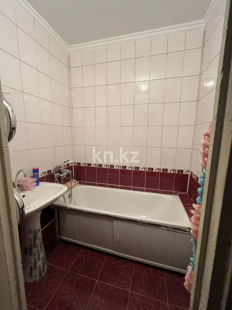 Продажа 1-комнатной квартиры, 40 м², мкр-н Айнабулак-1 в Алматы - фото 3