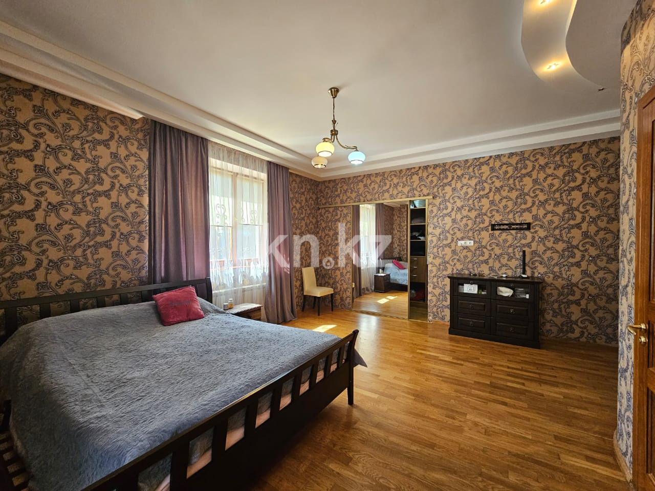 Продажа 7-комнатного дома, 405 м², Жуковского - Продажа домов, коттеджей в Алматы фото 8 из 8