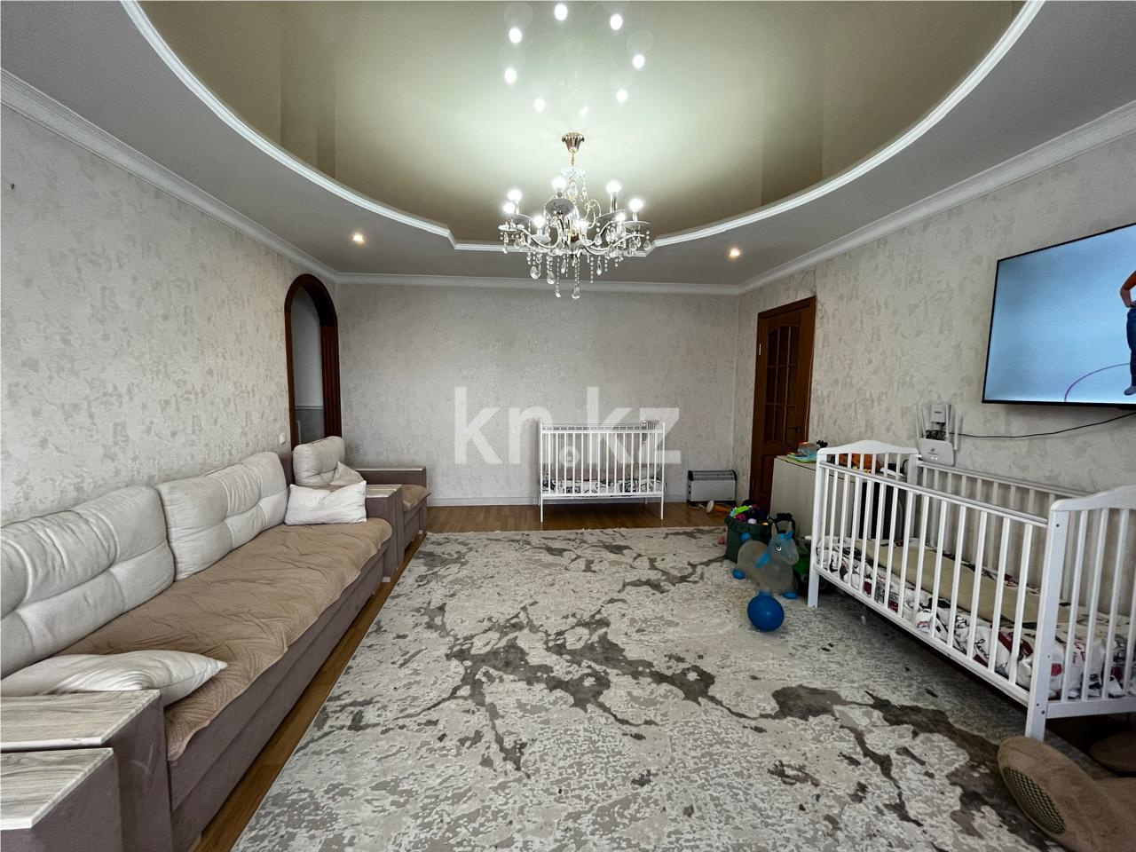 Продажа 5-комнатной квартиры, 107 м² - Продажа квартир в Караганде - страница 3 фото 3 из 21