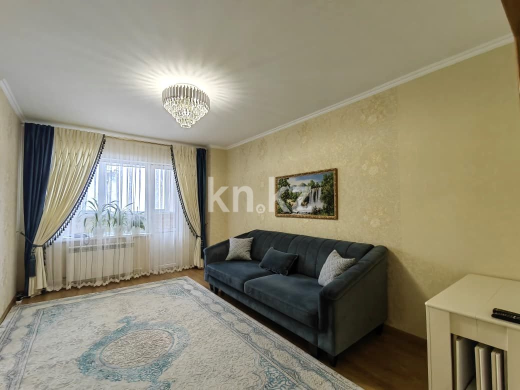 Продажа 3-комнатной квартиры, 90 м² - Продажа квартир в Караганде на Юго-Востоке - страница 10 фото 1 из 32