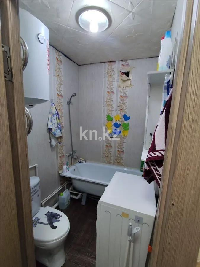 Продажа 2-комнатной квартиры, 45 м², 13-й мкр., дом  34 в Караганде - фото 4
