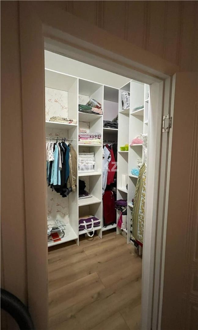 Продажа 2-комнатной квартиры, 100 м², ул. Нажимеденова в Астане - фото 8