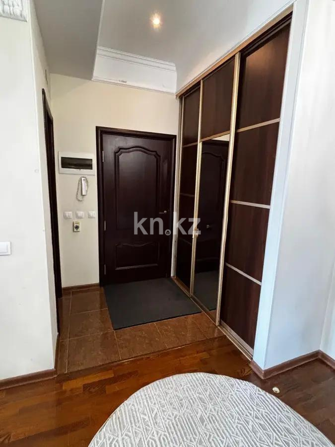 Продажа 3-комнатной квартиры, 110 м², ул. Крылова, дом  43 в Караганде - фото 4