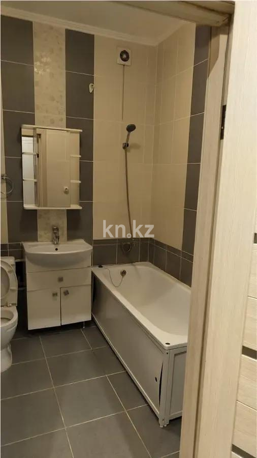 Продажа 2-комнатной квартиры, 77.3 м², ул. Керей, Жанибек хандар, дом  6 в Астане - фото 4