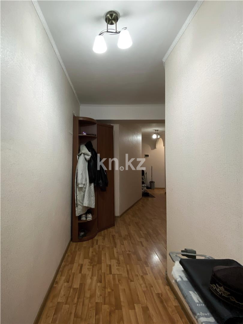Продажа 2-комнатной квартиры, 80.2 м², ул. Куйши Дина в Астане - фото 5