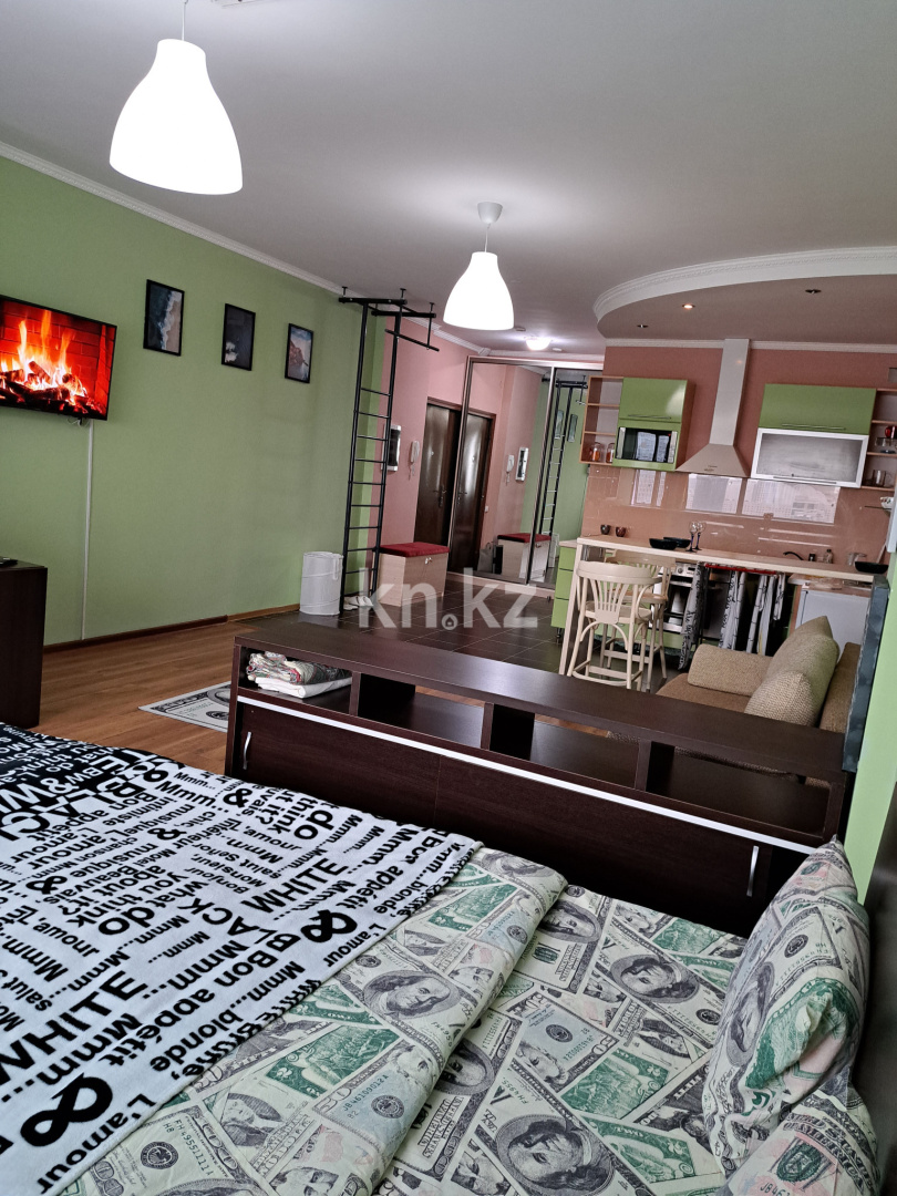 Аренда 1-комнатной квартиры посуточно, 48 м², ул. Достык, дом  5 - ул. Сауран - Аренда квартир помесячно в Казахстане фото 11 из 11
