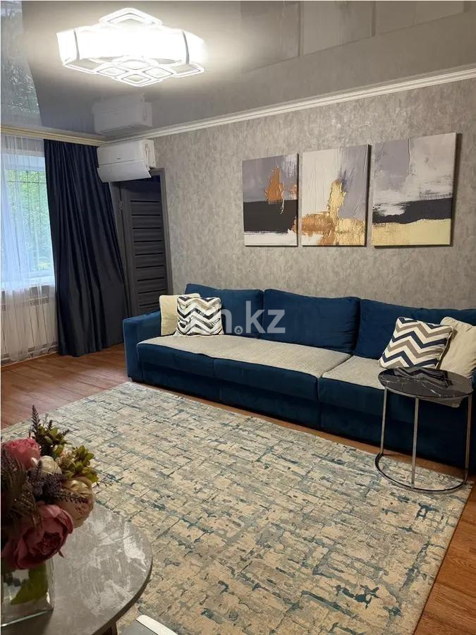 Продажа 2-комнатной квартиры, 44 м², ул. Зелинского, дом  32 - Продажа квартир в Караганде фото 1 из 5