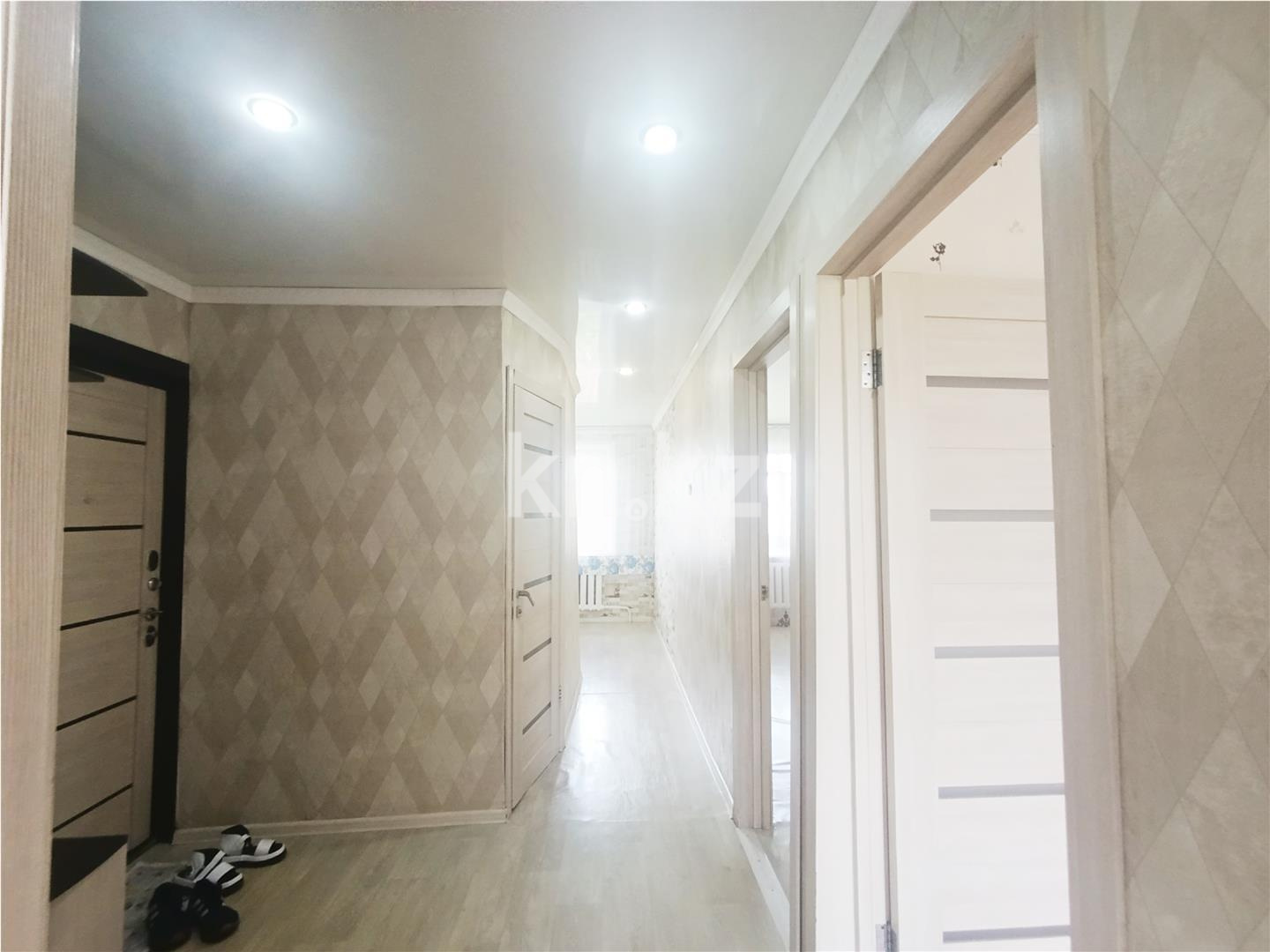 Продажа 3-комнатной квартиры, 62 м², мкр-н 23 - Продажа  трехкомнатных квартир в Караганде фото 11 из 18