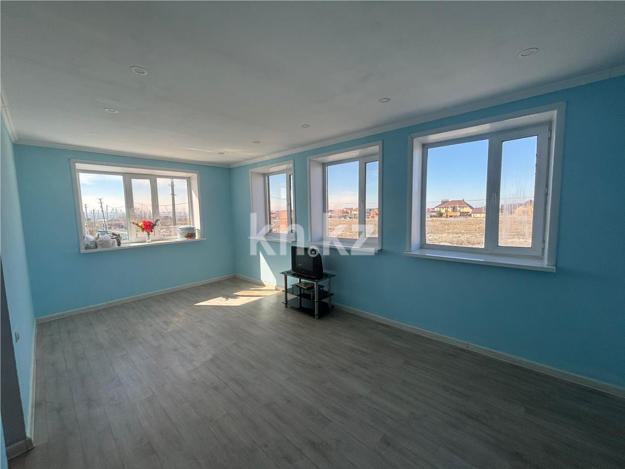 Продажа 6-комнатного дома, 298 м² - Продажа домов, коттеджей в Караганде - страница 4 фото 12 из 13