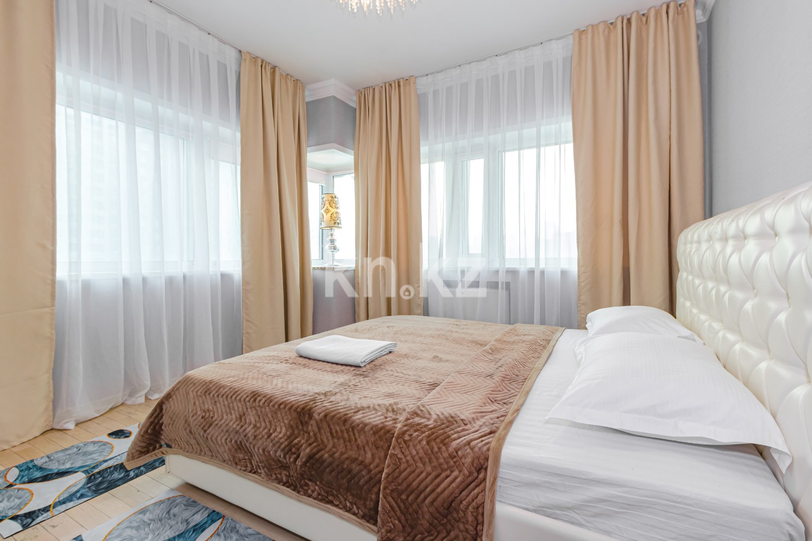 Аренда 4-комнатной квартиры посуточно, 156 м², ул. Достык, дом  5 - Аренда квартир посуточно в Астане без посредников фото 10 из 24