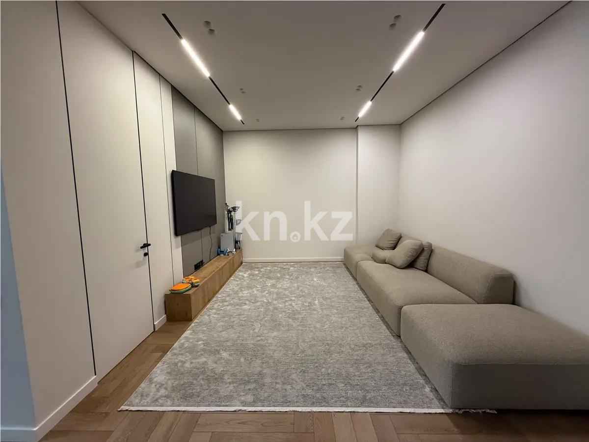 Продажа 4-комнатной квартиры, 120 м², пр. Гагарина, дом  255 - Продажа жилой и коммерческой недвижимости в Алматы фото 1 из 9
