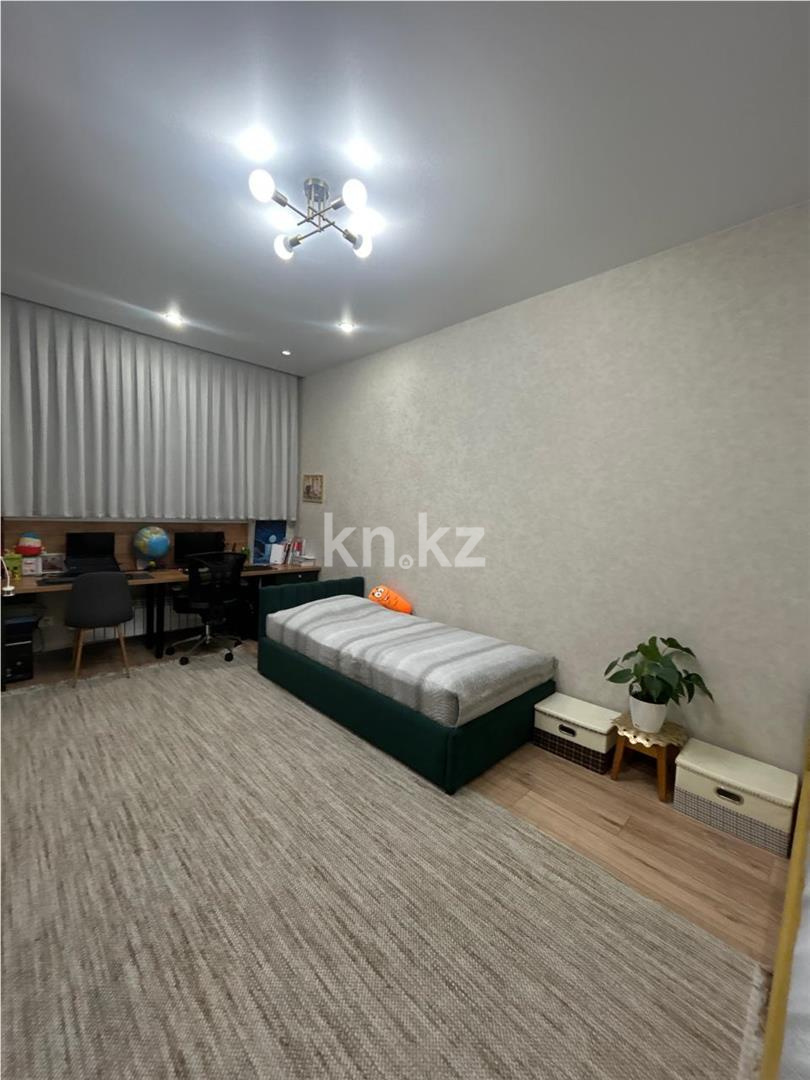 Продажа 4-комнатной квартиры, 108 м², ул. Байтурсынова в Астане - фото 9