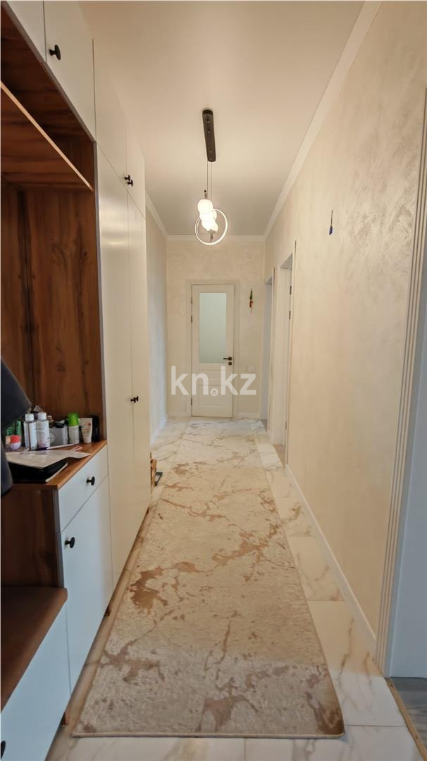 Продажа 3-комнатной квартиры, 59 м², ул. Муканова - Продажа  трехкомнатных квартир в Караганде фото 8 из 20