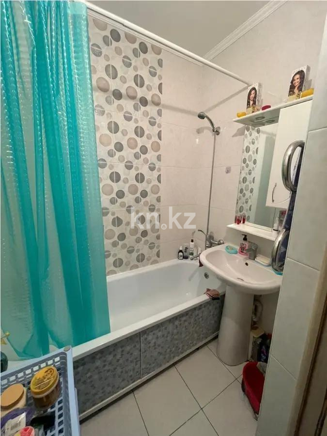 Продажа 2-комнатной квартиры, 65 м², ул. Майлина, дом  23 в Астане - фото 4