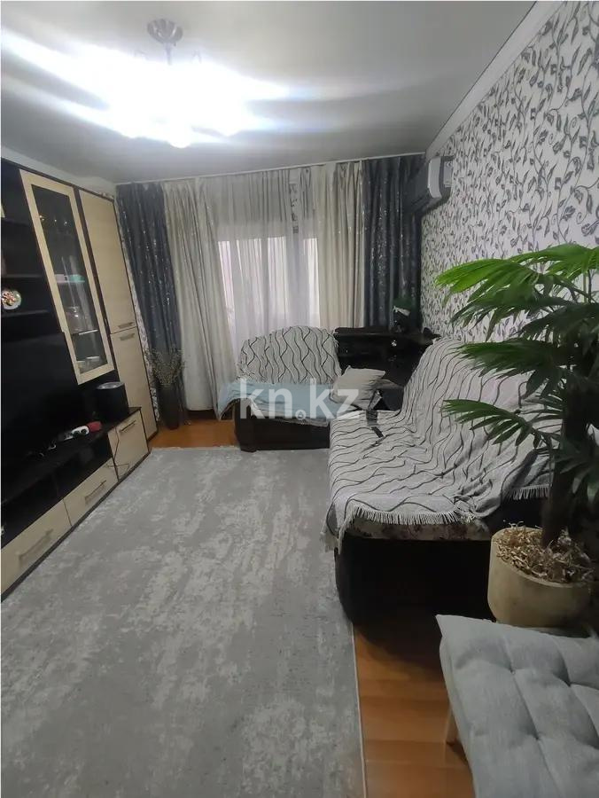 Продажа 4-комнатной квартиры, 75 м², ул. Беринга, дом  44 - Продажа квартир в Алматы фото 1 из 6