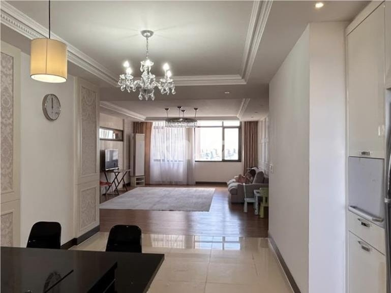 Продажа 4-комнатной квартиры, 178 м² - Продажа четырехкомнатных квартир в блочном доме в Астане - страница 2 фото 1 из 20