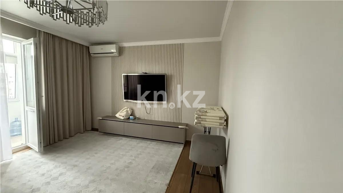 Продажа 2-комнатной квартиры, 65.9 м², мкр-н Самал-2, дом  52 в Алматы