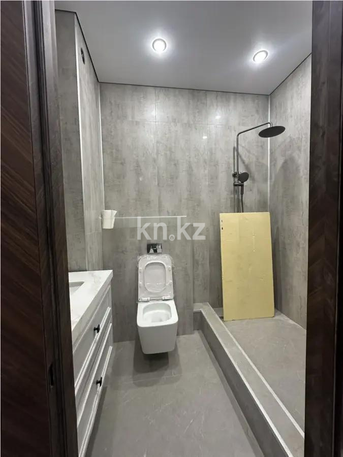 Продажа 3-комнатной квартиры, 90 м², ул. Халиуллина, дом  140/5 в Алматы - фото 4