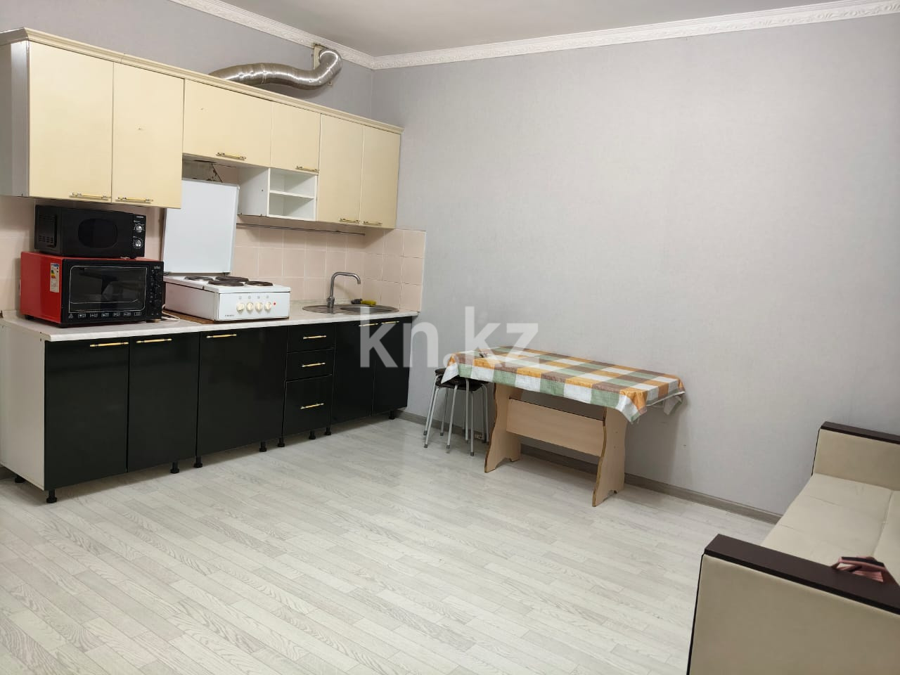 Аренда 1-комнатной квартиры, 35 м², пр. Тлендиева, дом  15/1 - Аренда  однокомнатных квартир помесячно в Астане с фото фото 2 из 7