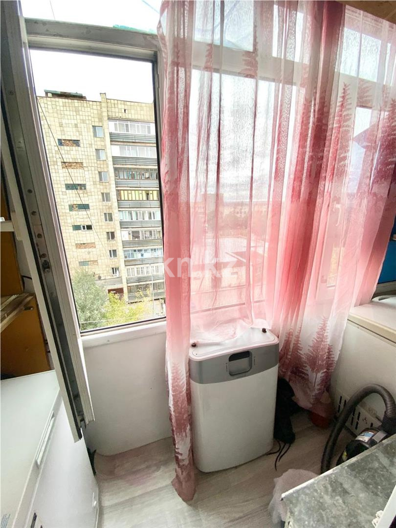 Продажа 3-комнатной квартиры, 51 м², мкр-н 19 - Продажа квартир в Караганде фото 13 из 15