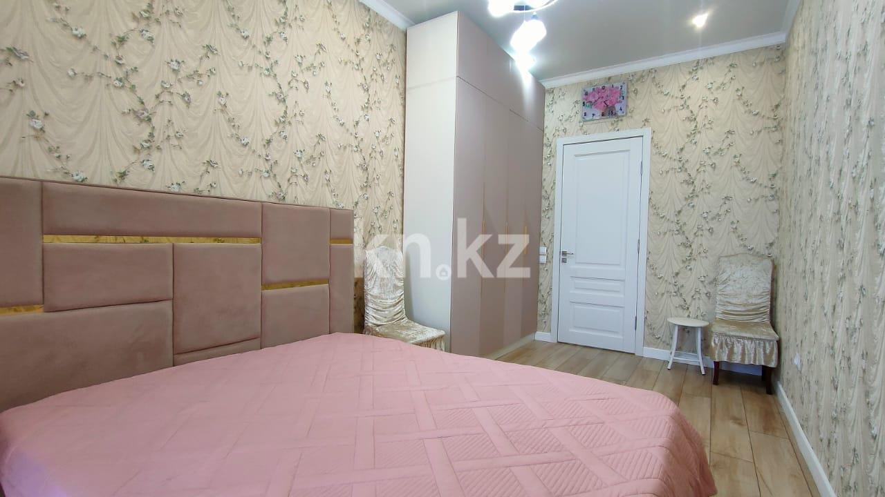 Продажа 2-комнатной квартиры, 60 м², ул. Муканова - Продажа  двухкомнатных квартир в Караганде фото 8 из 23