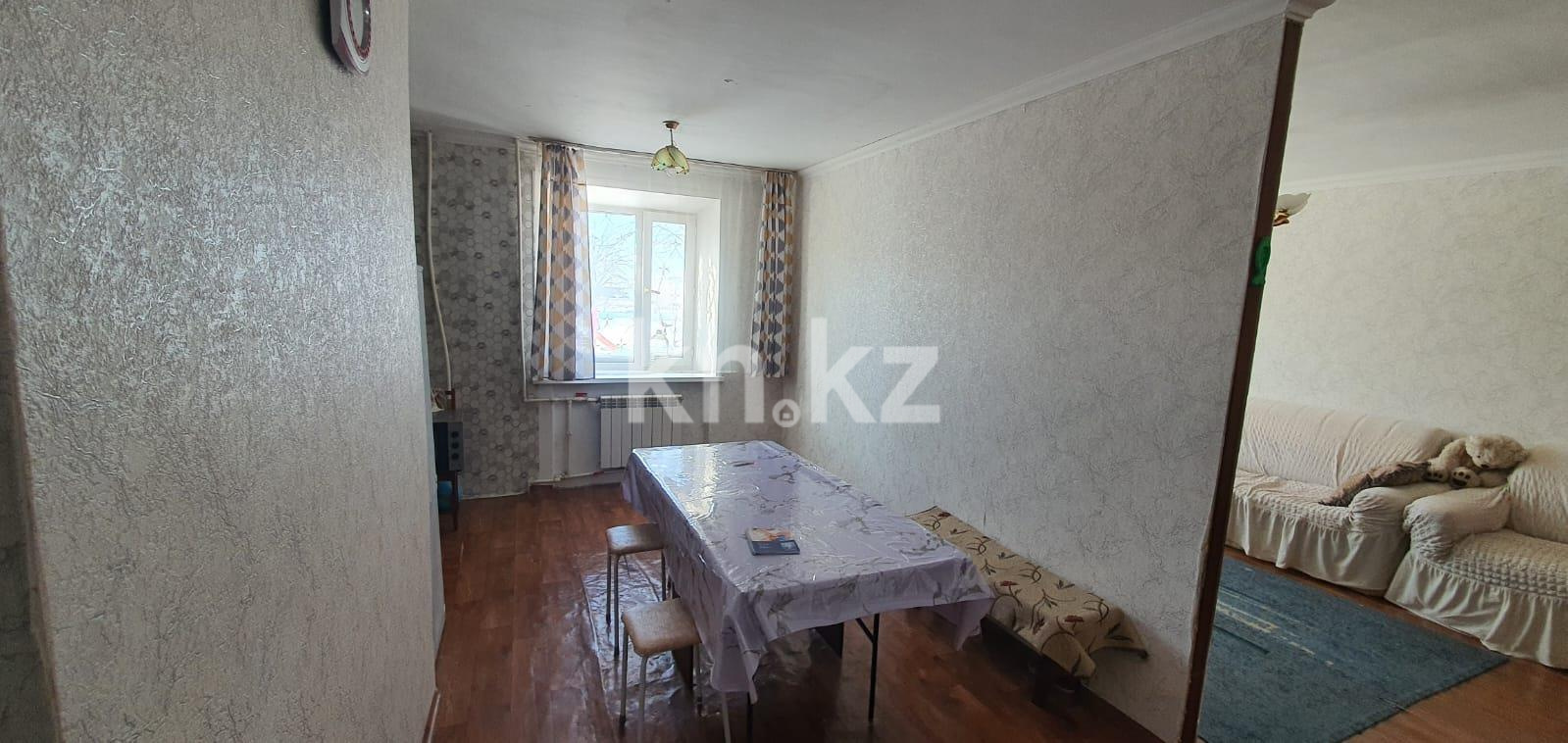 Продажа 3-комнатной квартиры, 58 м², мкр-н 18 - Продажа  трехкомнатных квартир в Караганде с фото фото 1 из 10