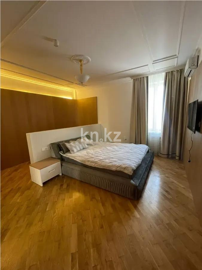 Продажа 3-комнатной квартиры, 140 м², пр. Кабанбай батыра, дом  2/7 - Продажа квартир в Астане без посредников с фото фото 2 из 5