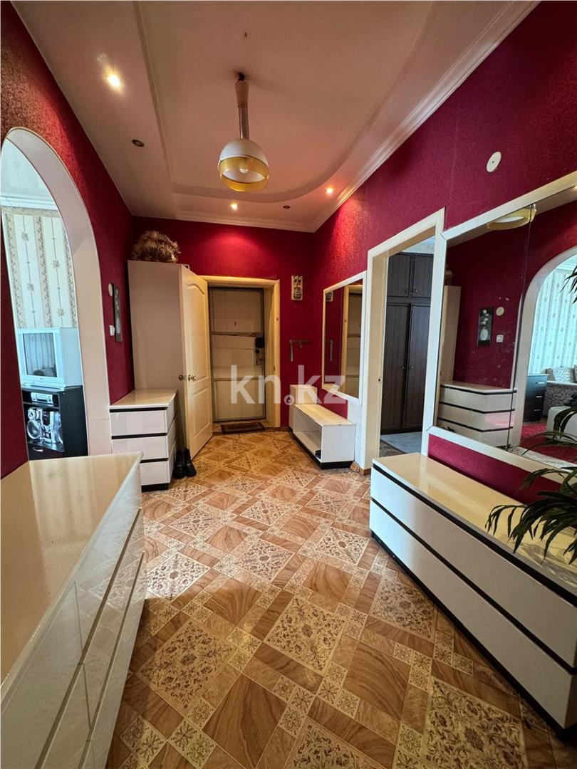 Продажа 3-комнатной квартиры, 84 м² - Продажа трехкомнатных квартир в Караганде - страница 2 фото 15 из 17