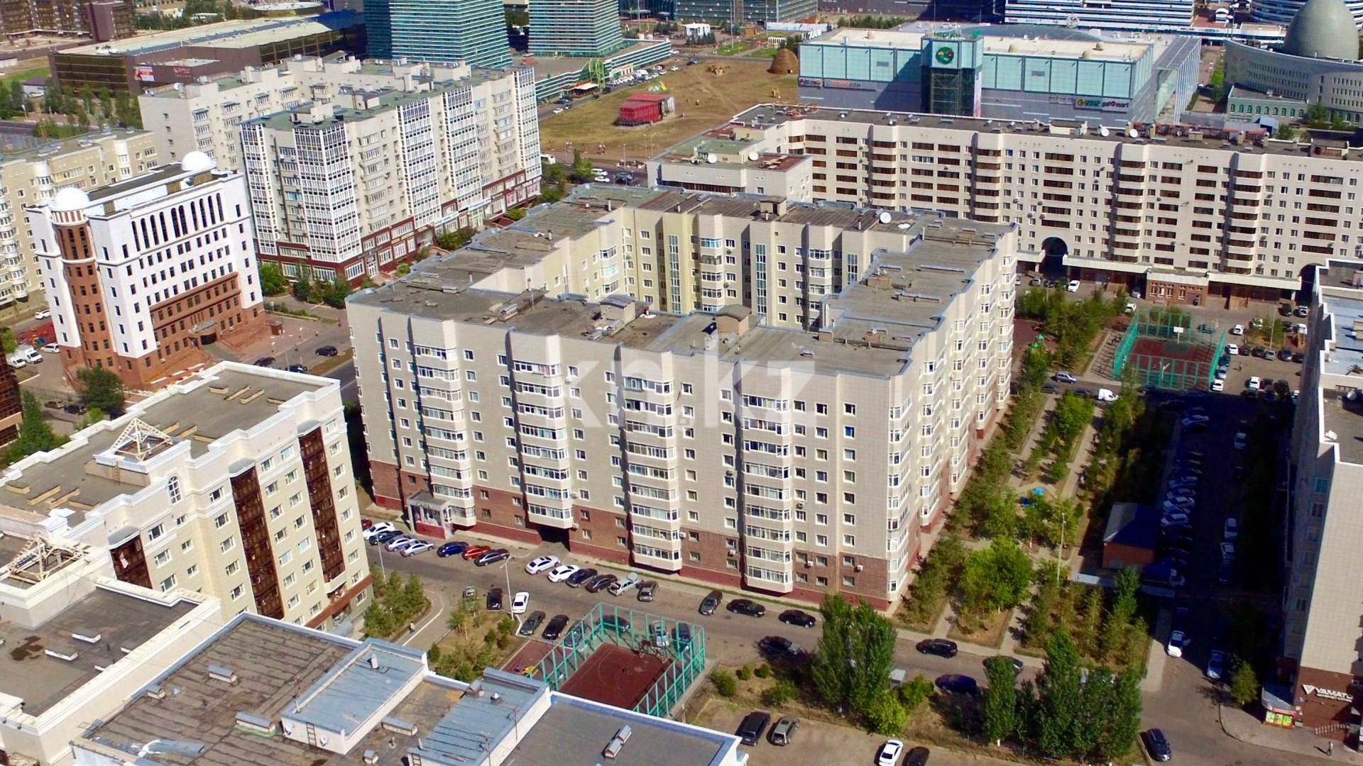 Продажа 3-комнатной квартиры, 75.9 м², ул. Сауран, дом  4 - ул. Достык в Астане - фото 12