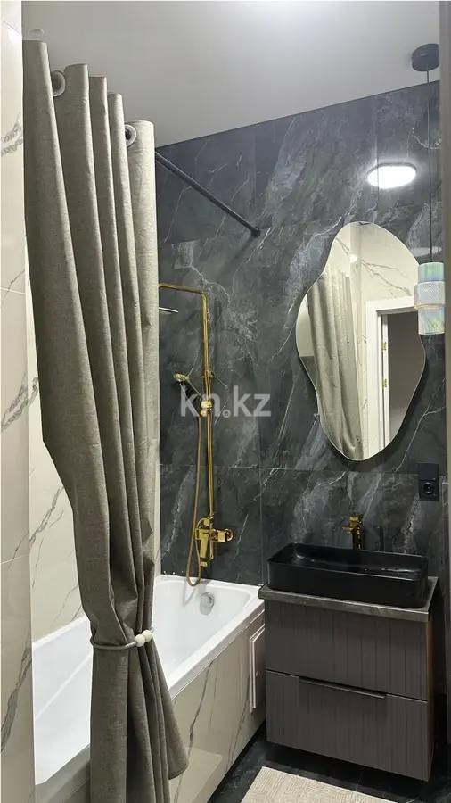 Продажа 3-комнатной квартиры, 98 м², пр. Туран, дом  43/3 в Астане - фото 6