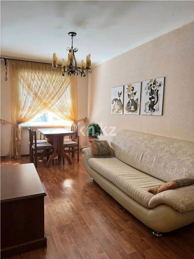 Продажа 3-комнатной квартиры, 60 м², ул. Лободы, дом  25 - Продажа  трехкомнатных квартир в Караганде без посредников с фото фото 1 из 5