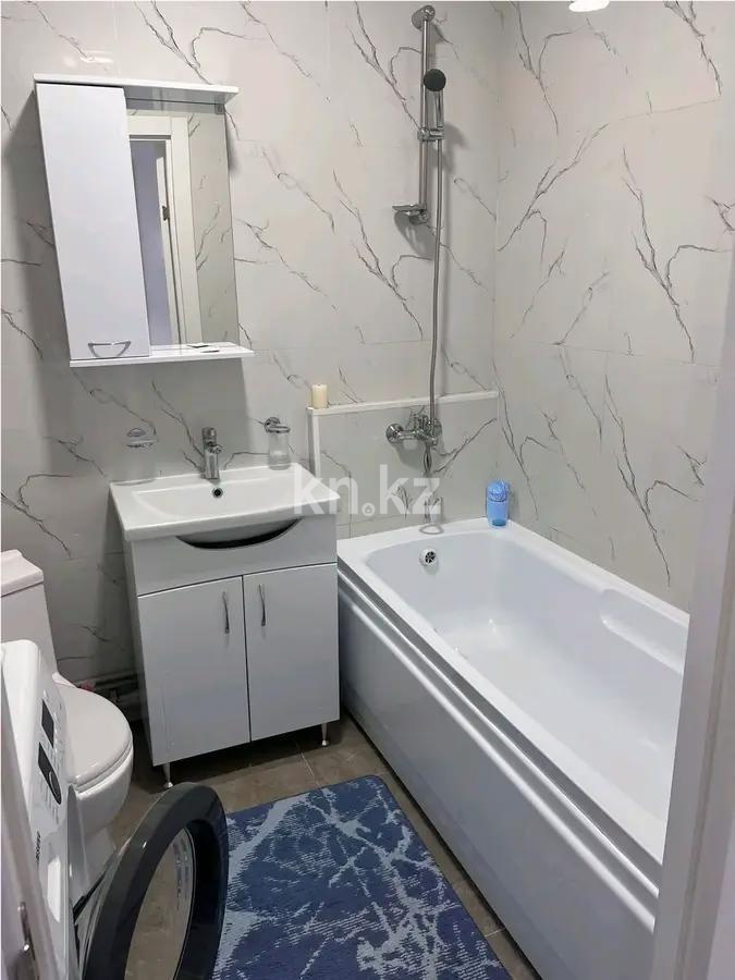 Продажа 1-комнатной квартиры, 40 м², пр. Тауелсыздык, дом  21/2 в Астане - фото 3