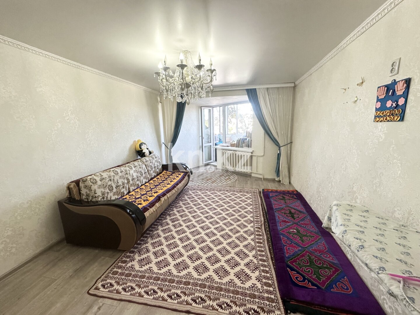 Продажа 4-комнатной квартиры, 76 м² в Караганде