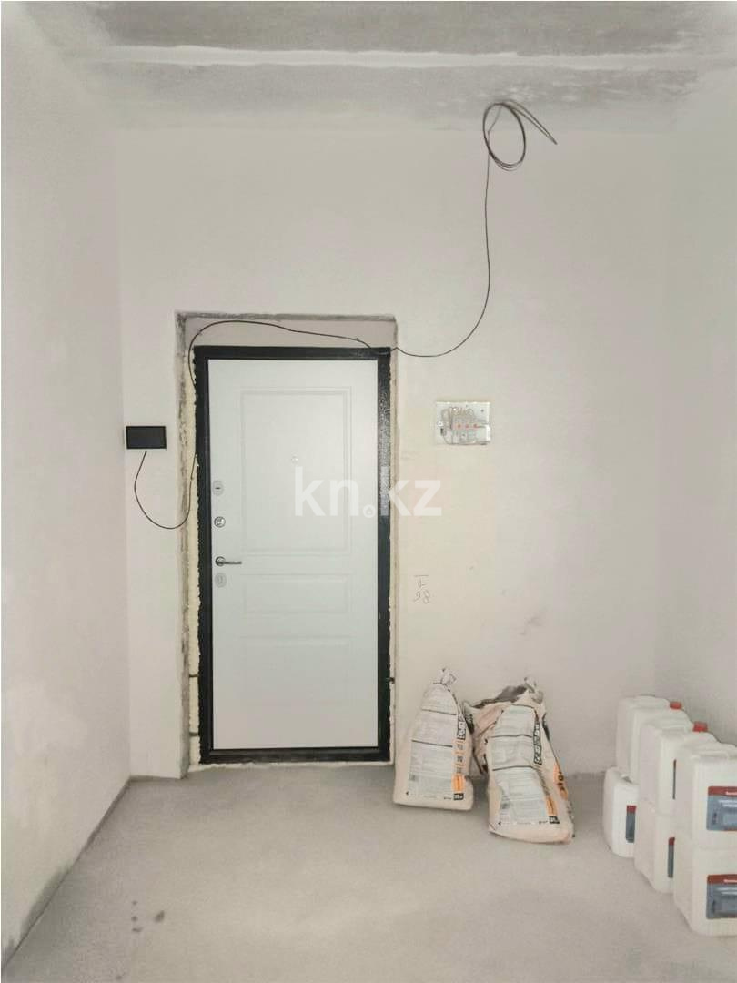 Продажа 2-комнатной квартиры, 77 м², пр. Республики в Караганде - фото 12