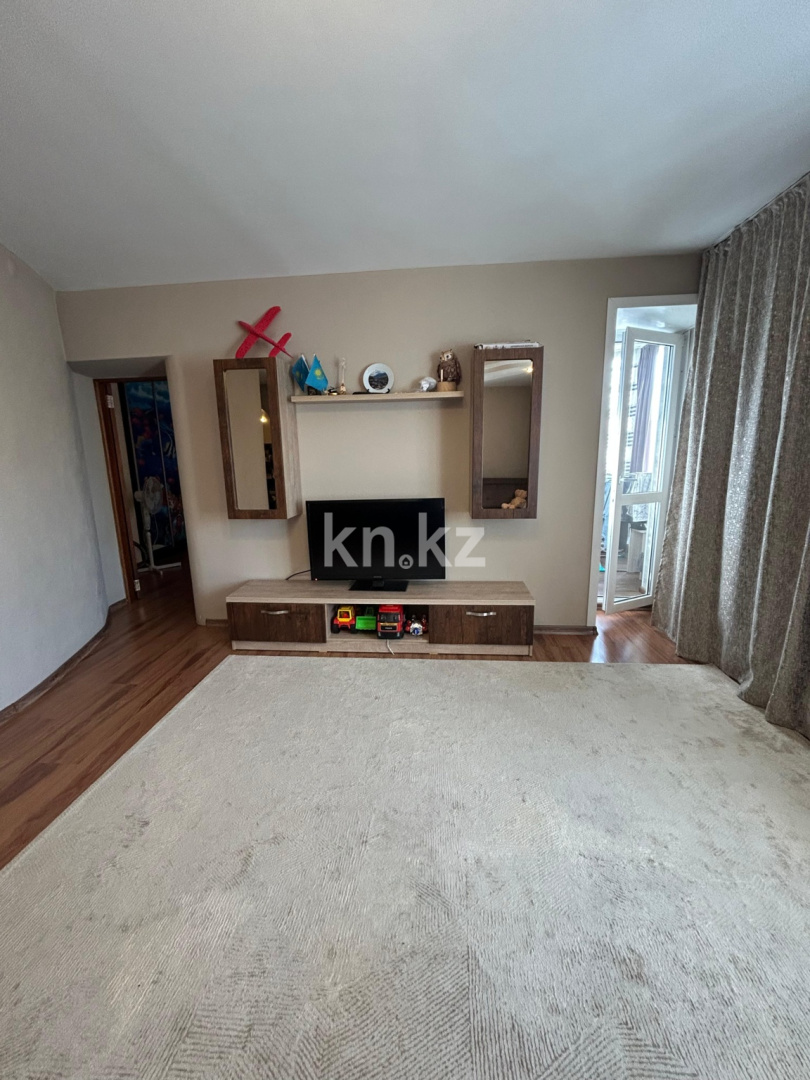 Продажа 3-комнатной квартиры, 68 м² в Усть-Каменогорске - фото 2