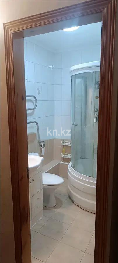 Продажа 4-комнатной квартиры, 72.9 м², ул. Шашкина, дом  23 в Алматы - фото 5