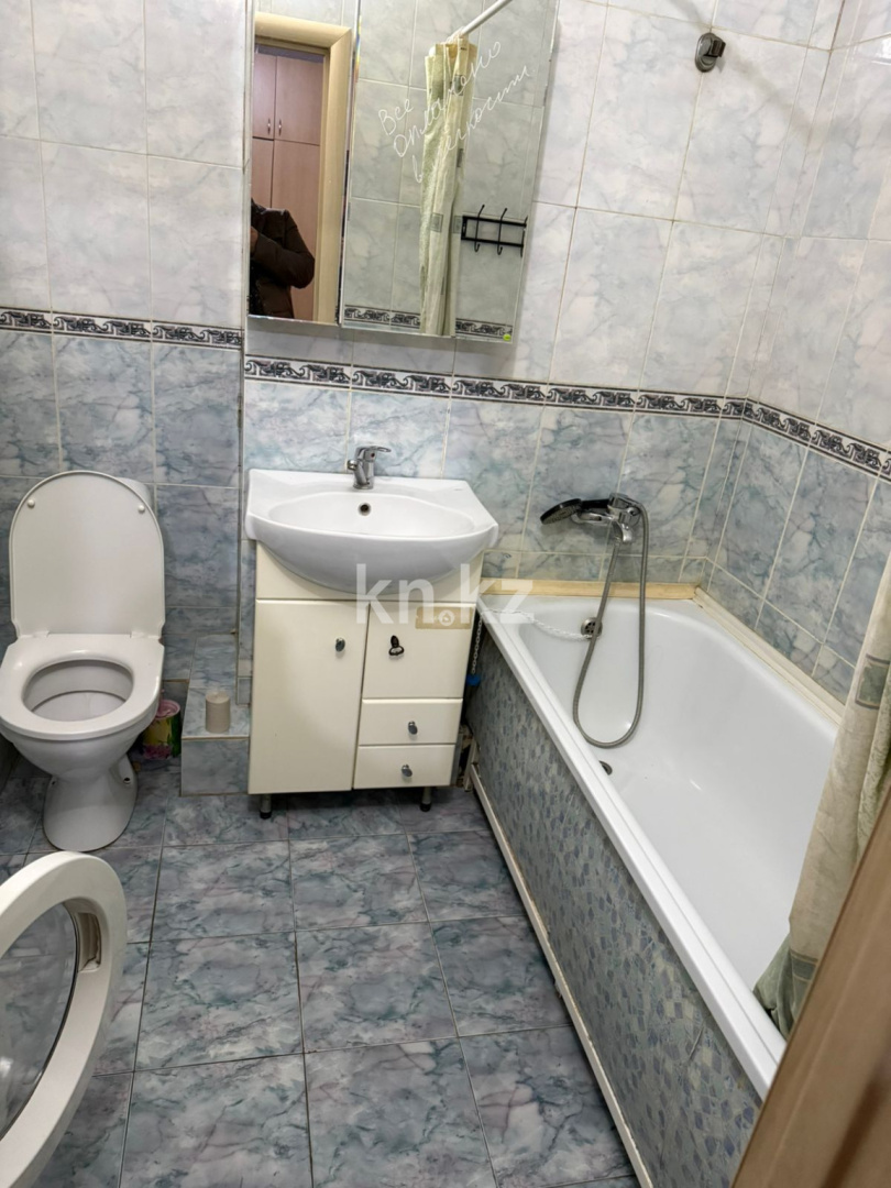 Аренда 1-комнатной квартиры, 55 м², пр. Сарыарка, дом  41 в Астане - фото 8