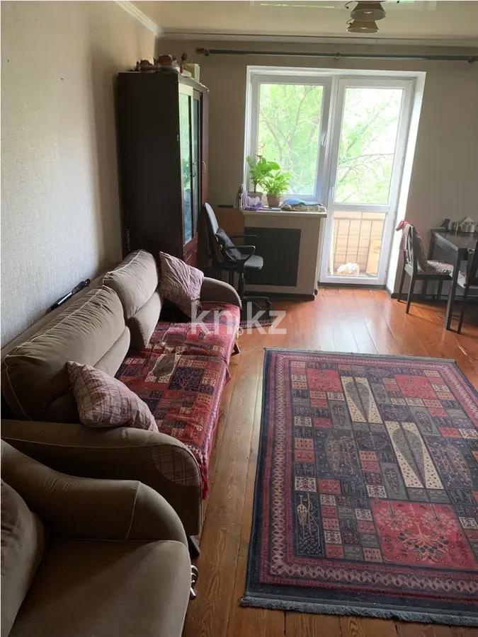Продажа 3-комнатной квартиры, 60 м², ул. Толе би, дом  226а - Продажа  трехкомнатных квартир в Алматы с фото фото 1 из 3