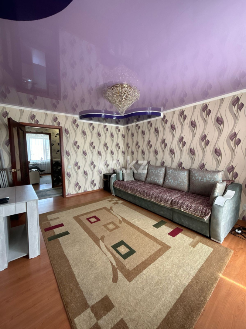 Продажа 3-комнатной квартиры, 64 м², мкр-н Мамраева (Восток-5), дом  22 - Продажа квартир в Караганде фото 1 из 4