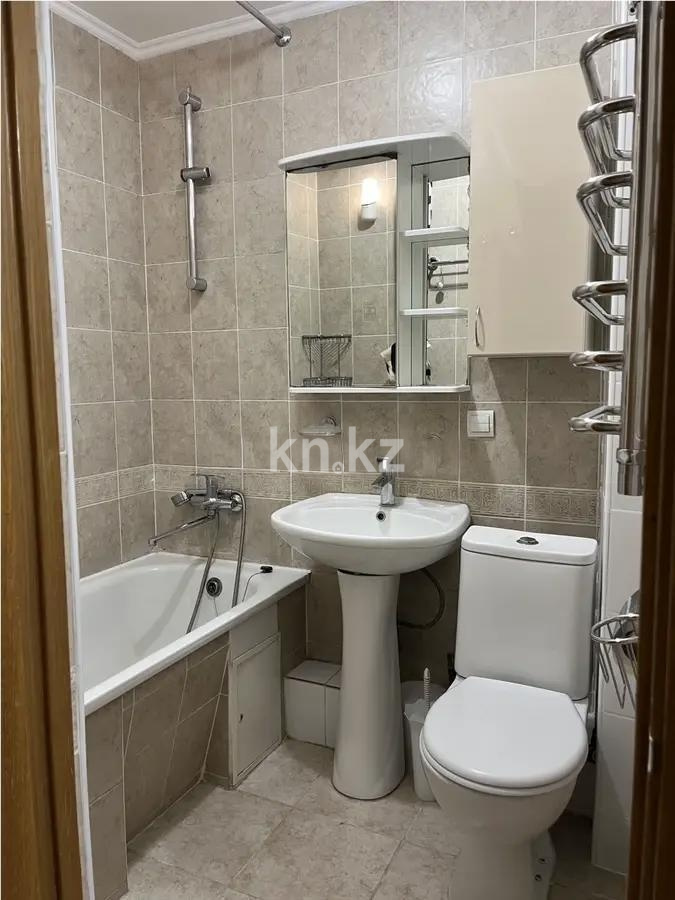 Продажа 2-комнатной квартиры, 43 м² - Продажа квартир в панельном доме в Алматы - страница 2 фото 4 из 7