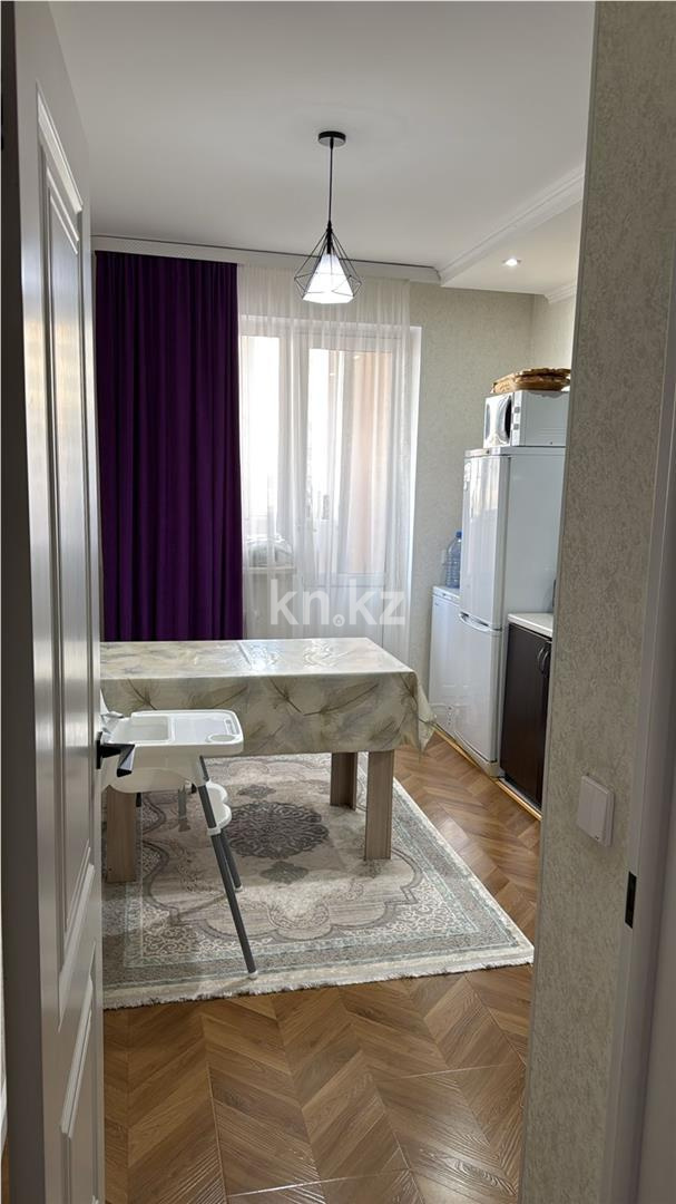 Продажа 2-комнатной квартиры, 65.5 м², пр. Тауелсыздык в Астане - фото 4