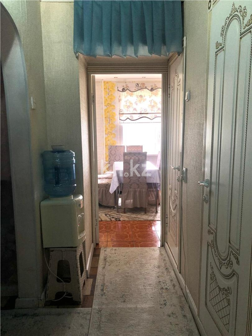 Продажа 4-комнатной квартиры, 79 м², ул. Дюсембекова, дом  39 - Продажа  четырехкомнатных квартир в Караганде фото 11 из 16