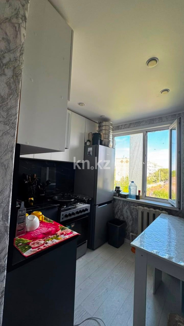 Продажа 2-комнатной квартиры, 48.5 м² - Аренда гаражей в Атырау фото 3 из 8