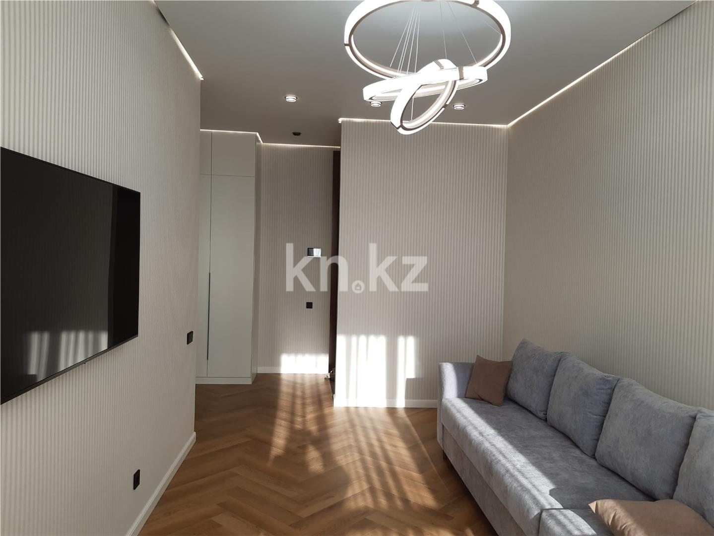 Продажа 1-комнатной квартиры, 40.2 м² в Астане - фото 2