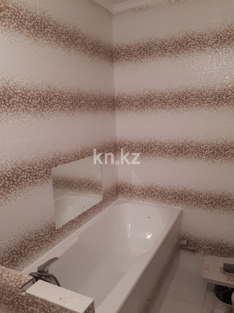 Продажа 3-комнатной квартиры, 104 м², ул. Алматы, дом  11 - ул. Туркестан - Продажа квартир в Казахстане фото 2 из 12