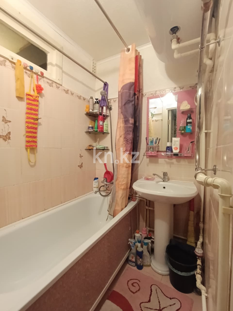 Продажа 3-комнатной квартиры, 62 м², 14 мкр., дом  4А - Продажа офисных и торговых помещений в Акмолинской области фото 6 из 14